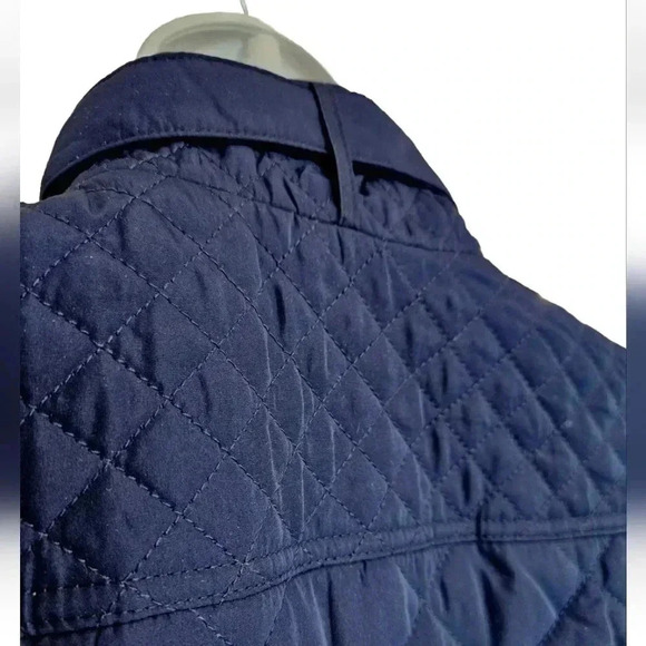 Crown & Ivy Navy Blue Quilted Lined Full Zip Vest - Picture 3 of 7